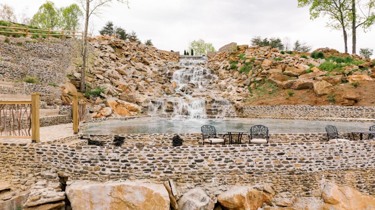 Ancient Lore Village Ноксвилл Экстерьер фото
